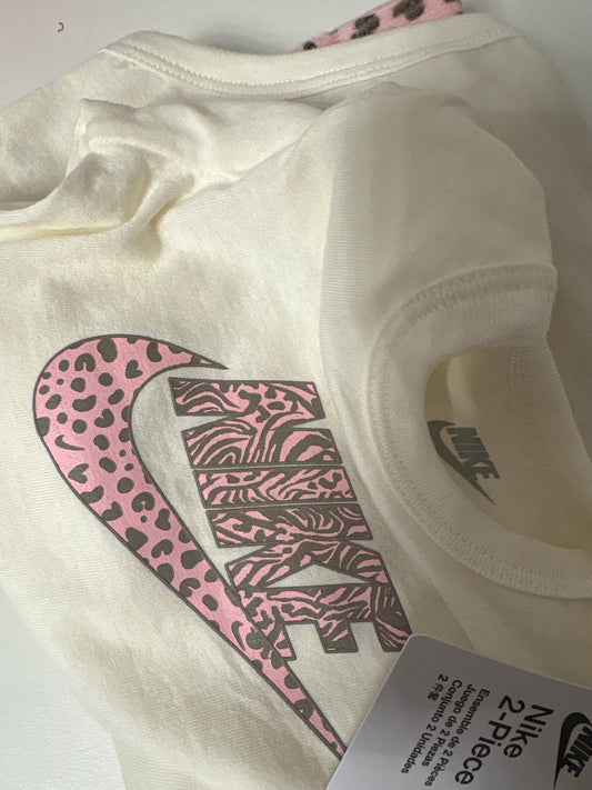 Nike Kinder Set rosa, Größe 3-6 Monate