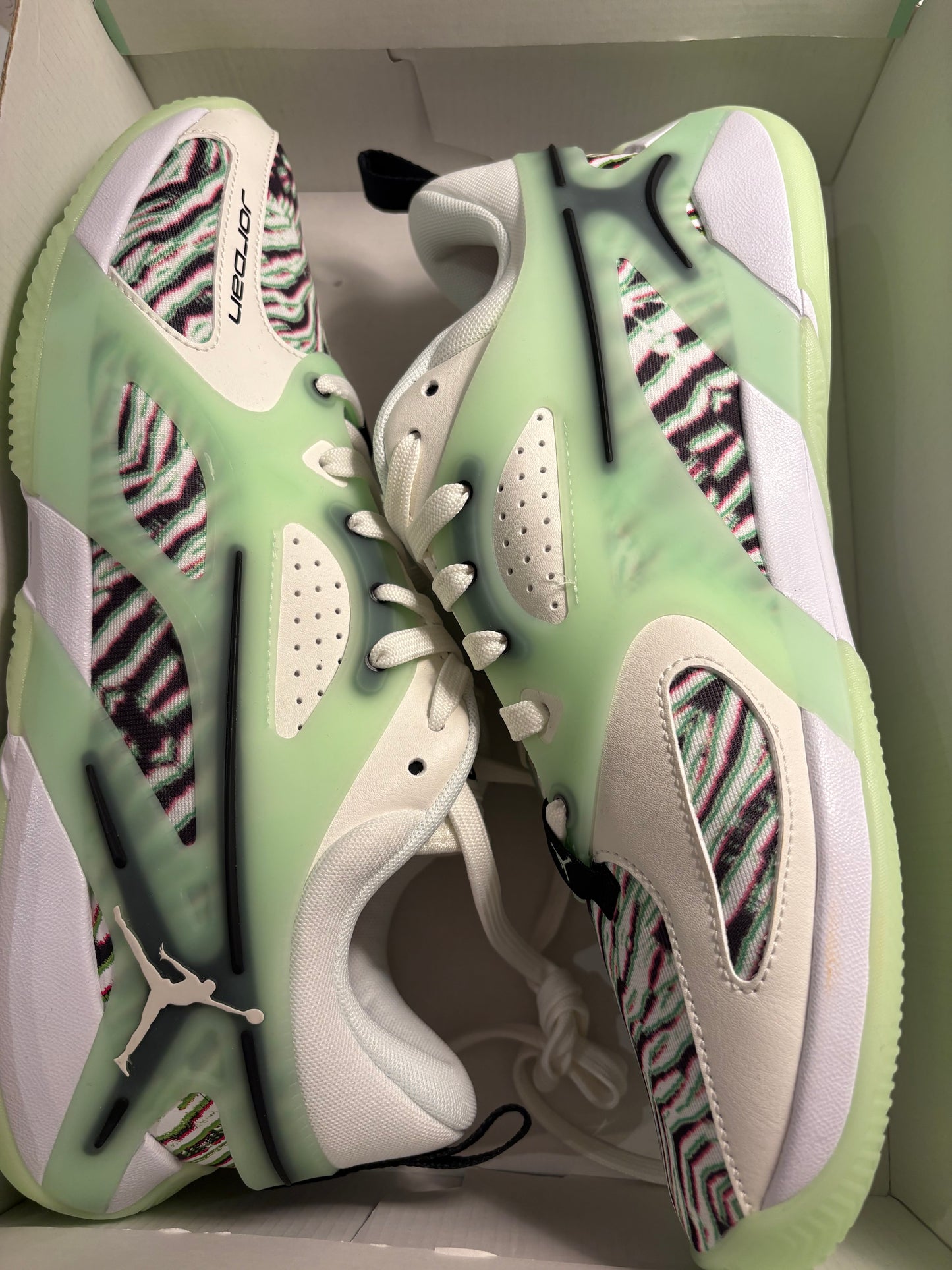 Nike Jordan Heir, grün/weiss/schwarz, Größe 44