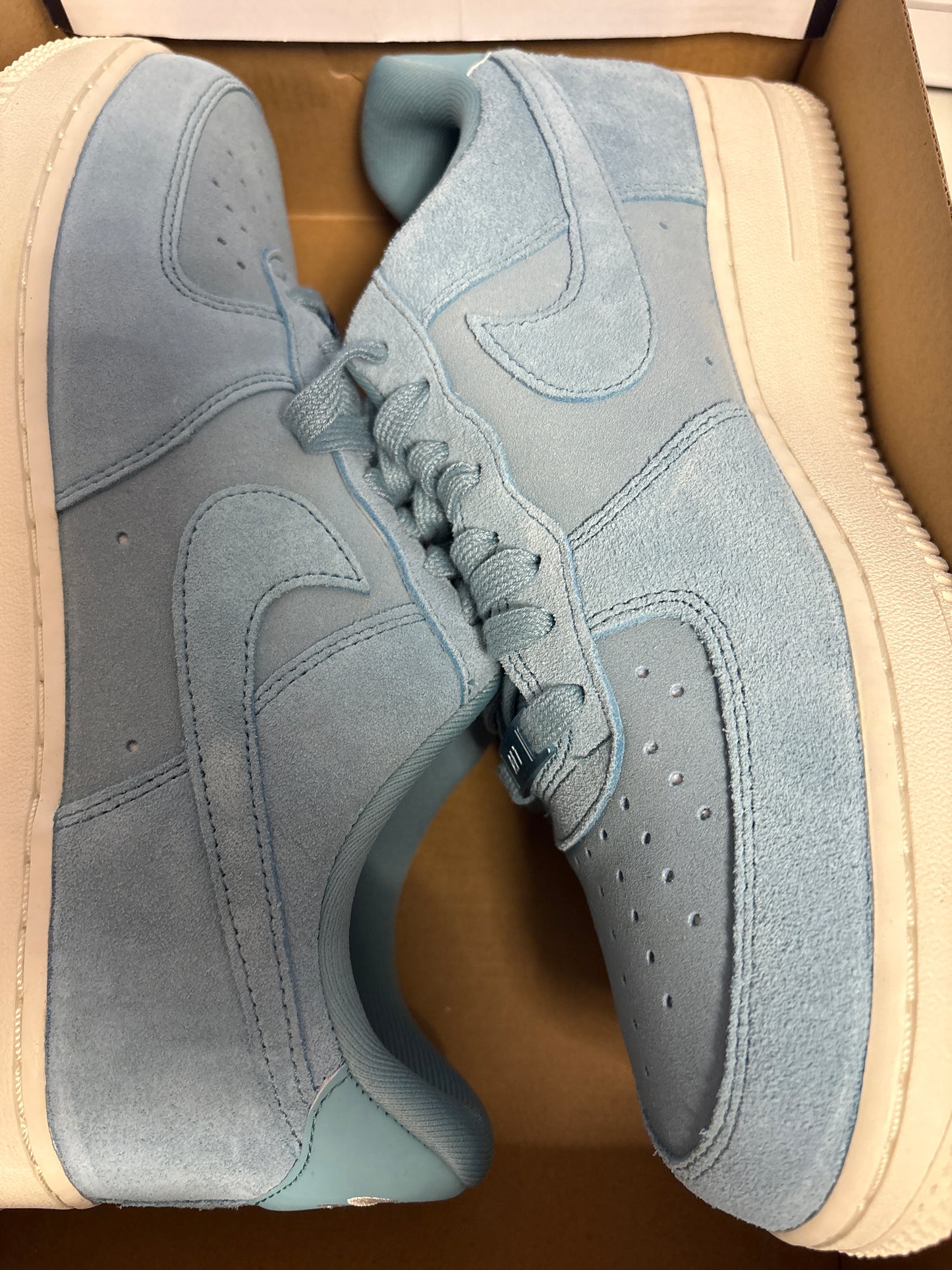 Nike Air Force 1 Gr. 41 hellblau/weiss