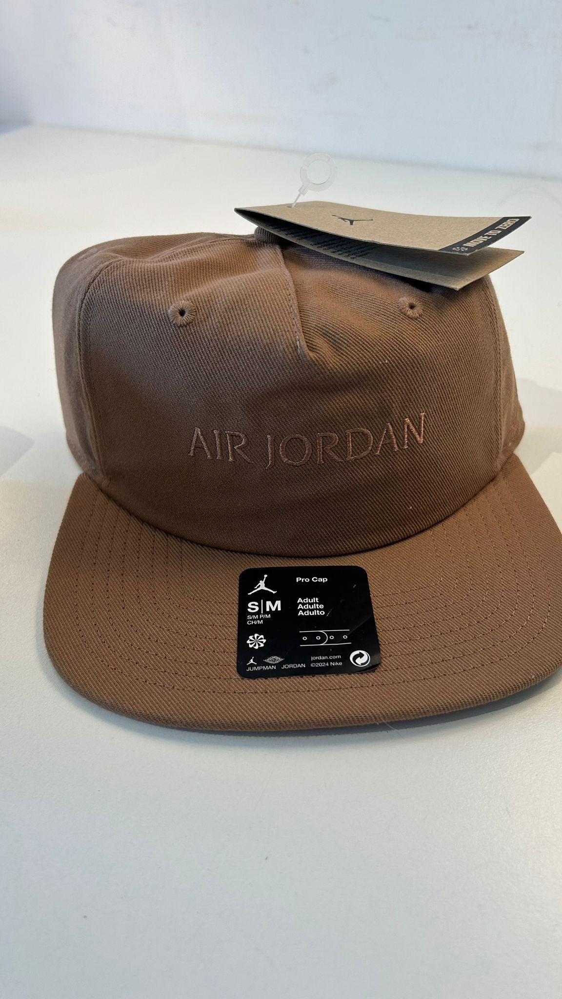 Nike Air Jordan Cap in braun, Größe S/M