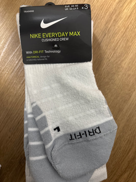 Nike Socken, 3er Pack in mehrfarbig , Größe wählbar