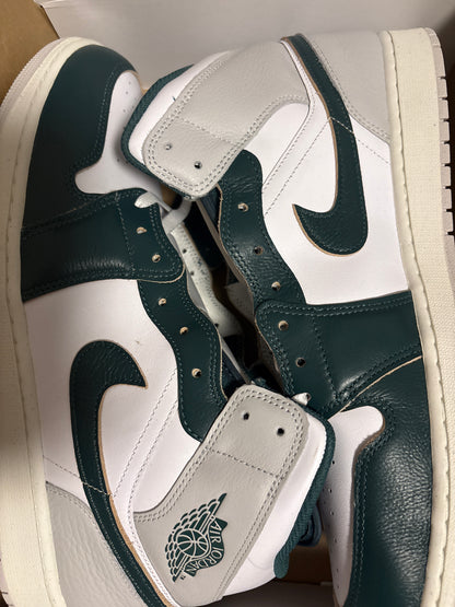 Nike Jordan 1 Mid, Größe wählbar in weiss/dunkelgrün/grau