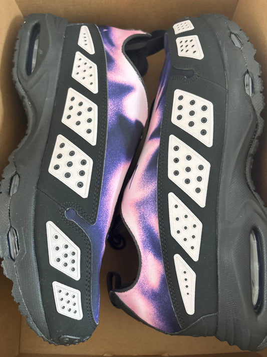 Nike Air Max SNDR, schwarz/lila/weiss in Größe 45