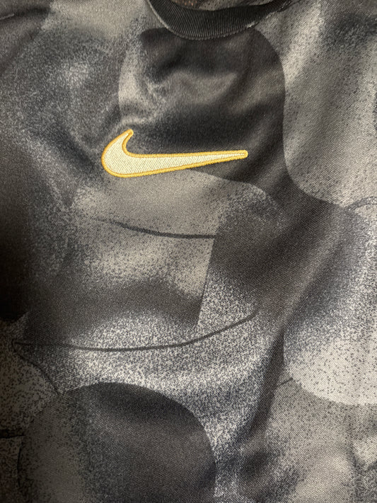 Nike Trainingsshirt, Größe wählbar in schwarz/gold