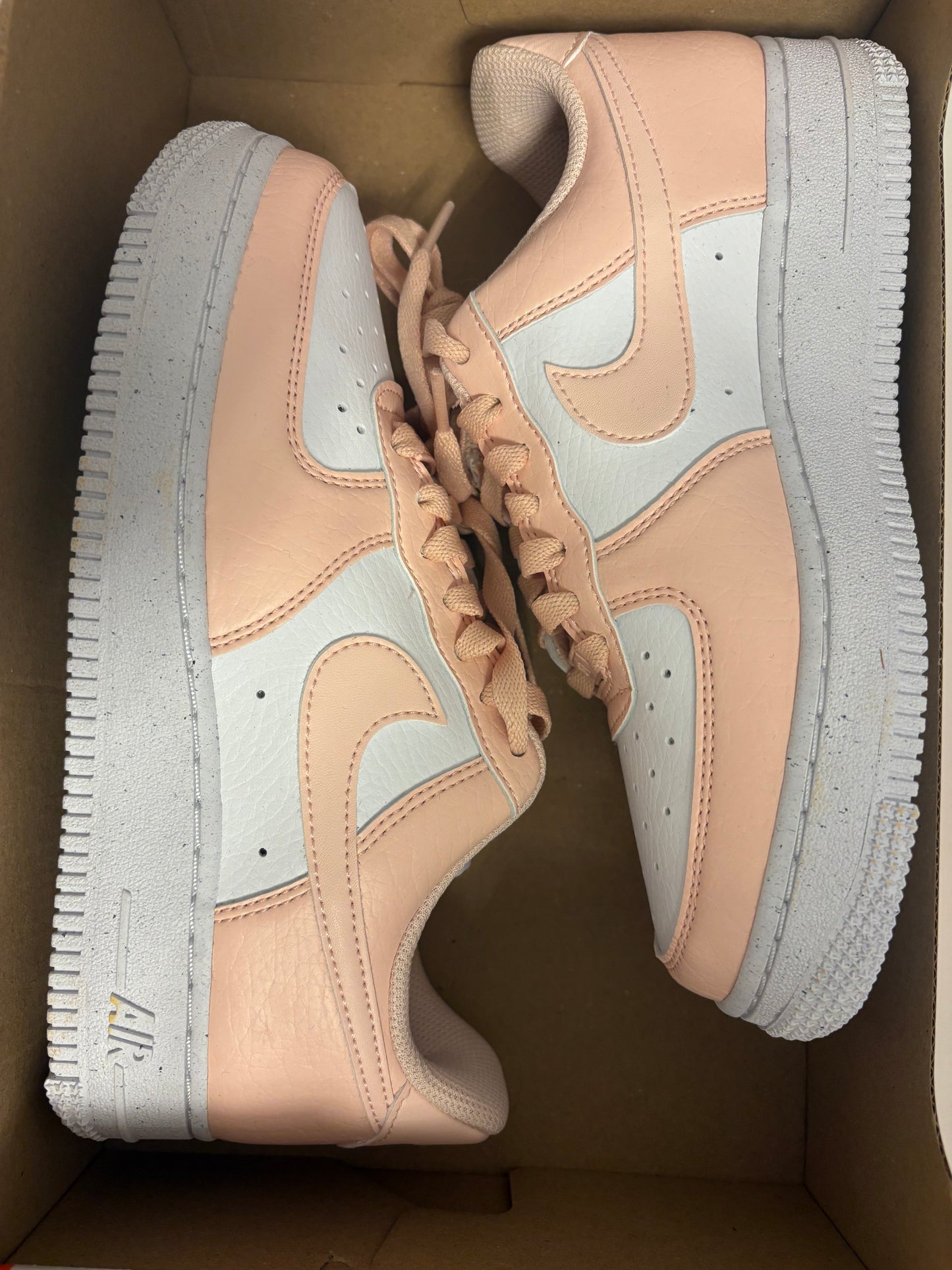 Nike Air Force 1 weiss/lachs , Größe 41