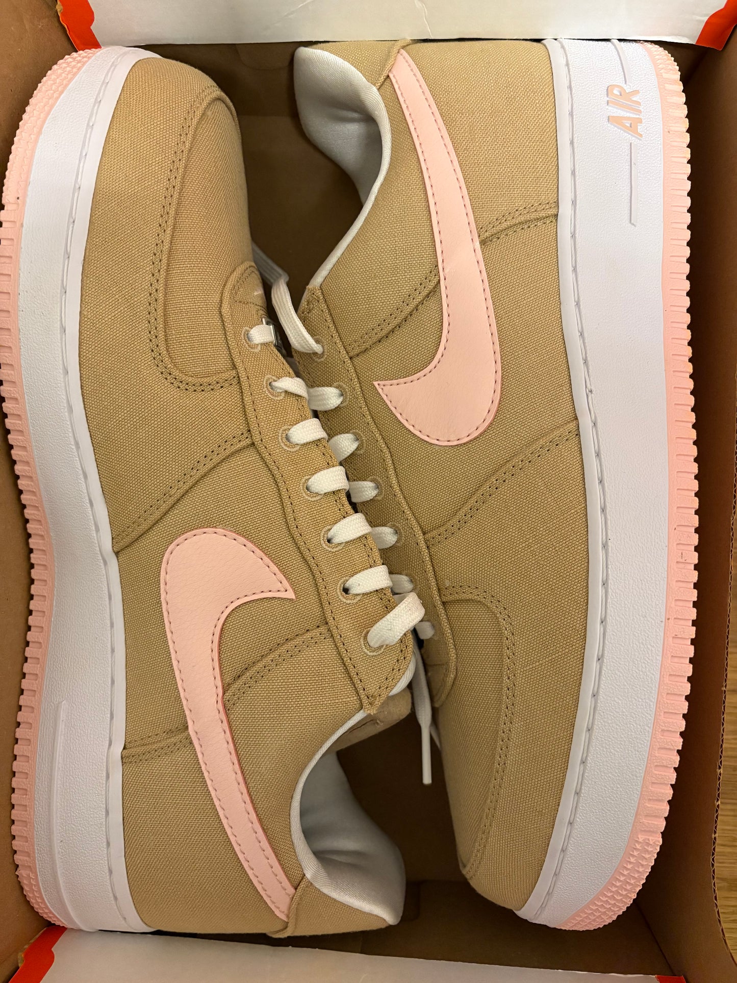 Nike Air Force 1 braun/rosa, Größe 35,5