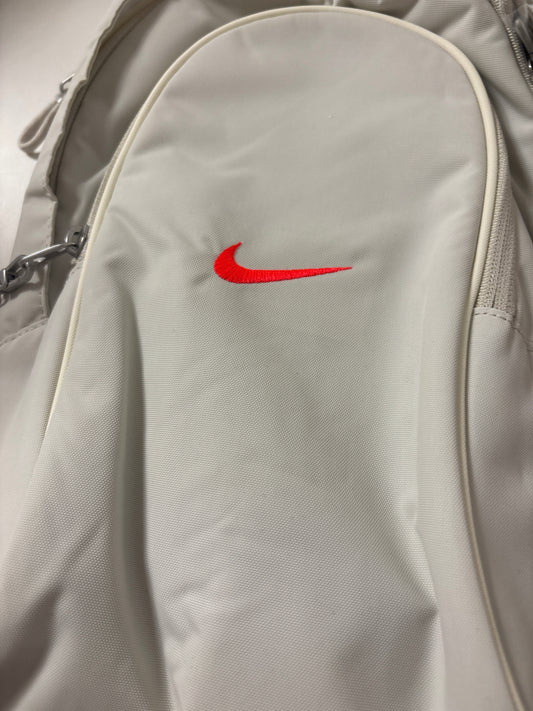 Nike Umhängetasche grau