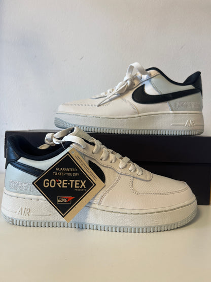 Nike Air Force 1 Goretex in weiß/grau/schwarz, Größe 38,5