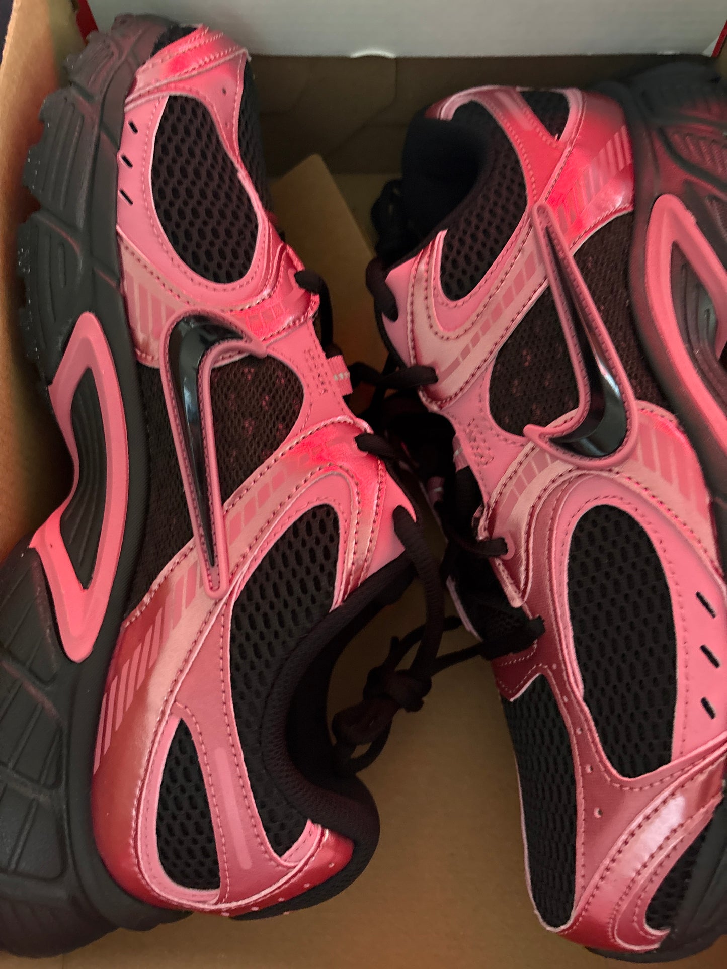 Nike V5 RNR Größe wählbar in schwarz/pinkton