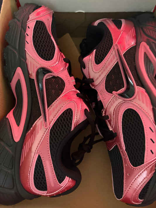 Nike V5 RNR Größe wählbar in schwarz/pinkton