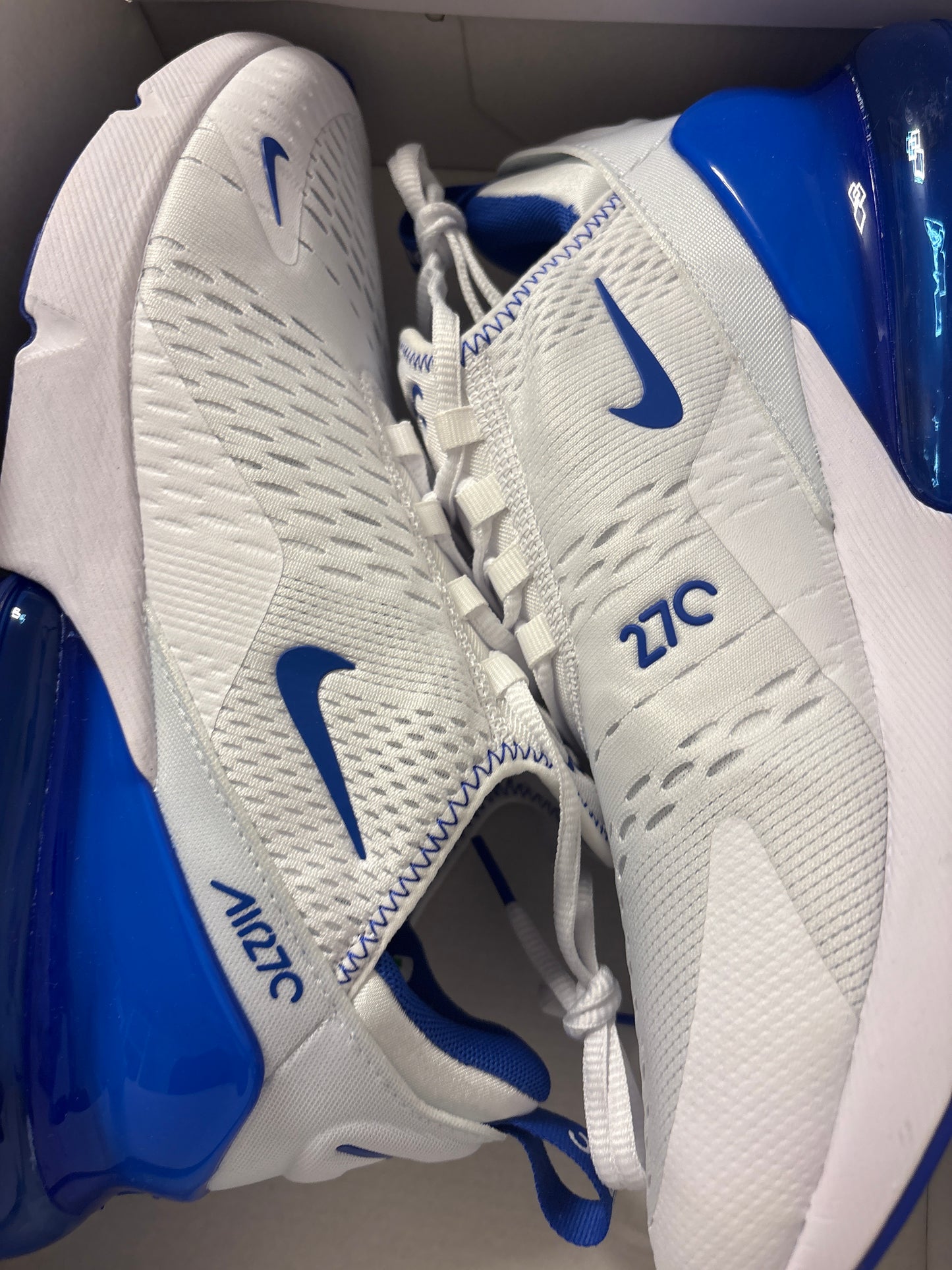 Nike Air Max 270 Größe wählbar in weiss/blau
