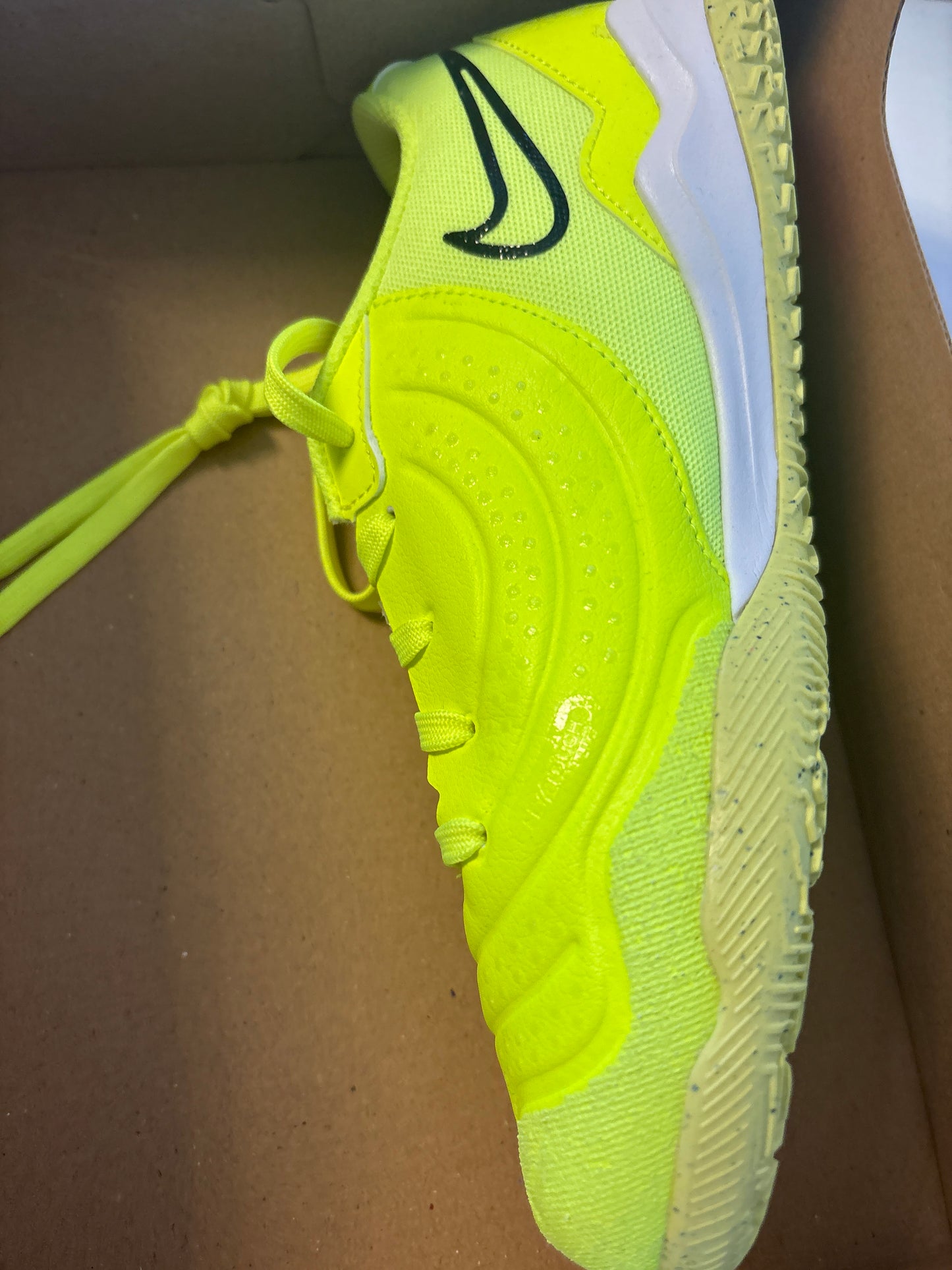 Nike Legend 10 Academy , Größe 36,5 IC