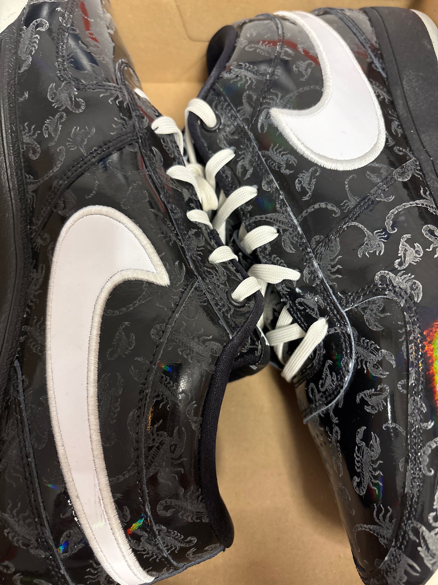Nike Book 1, Halloween Edition, Größe wählbar