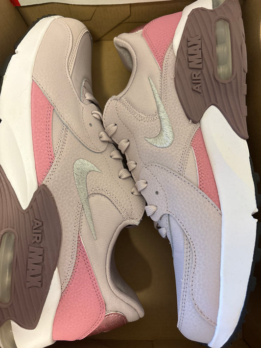 Nike Air Max Excee, weiss/verschiedene töne, Größe 42,5