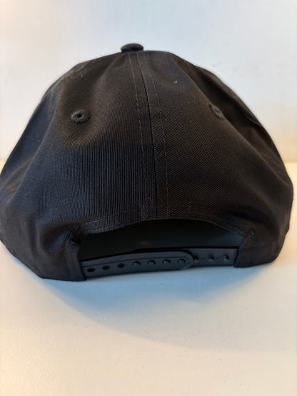 New Era Snapback Cap Chicago White Sox in schwarz/weiss, Größe wählbar