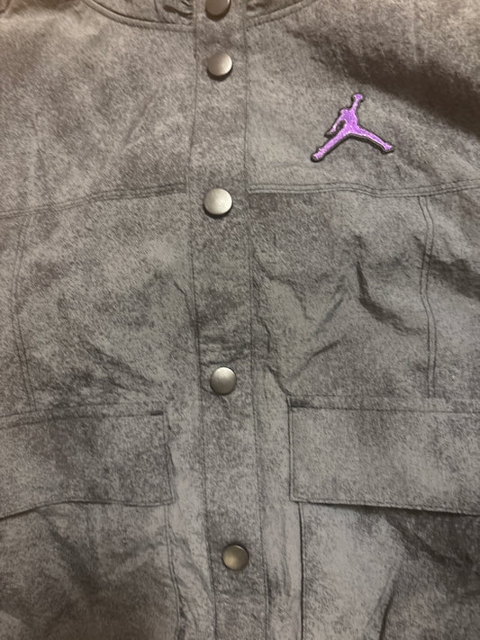 Nike Kinderjacke, Größe wählbar in schwarz/lila