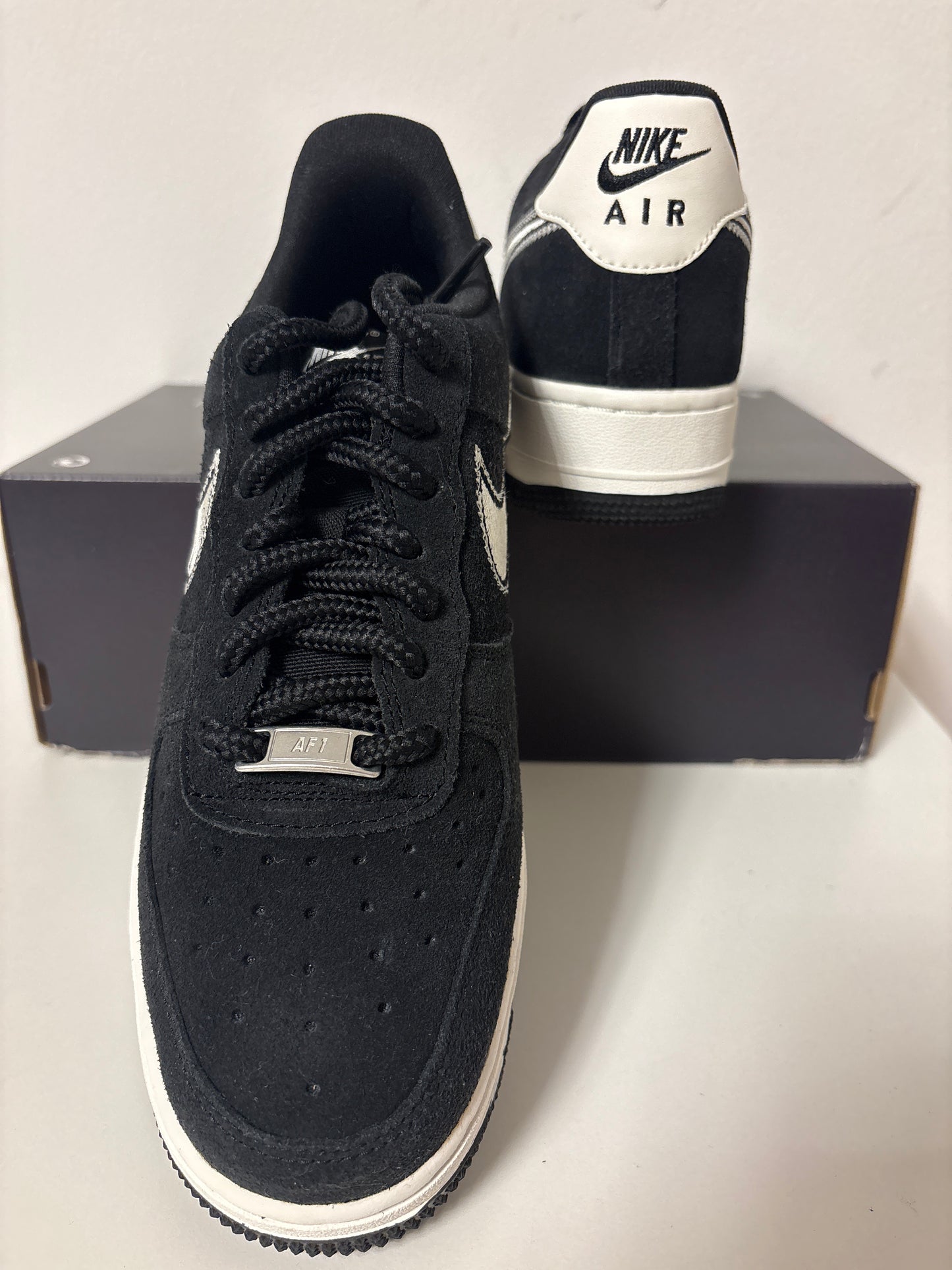 Nike Air Force 1 schwarz/silber,Größe 38,5