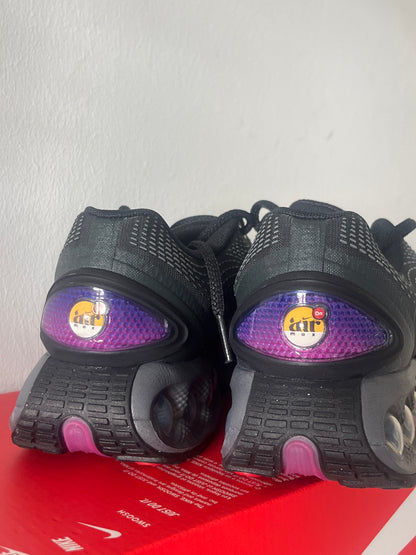 Nike Air Max DN in schwarz/lila/pink/rot, Größe 38,5
