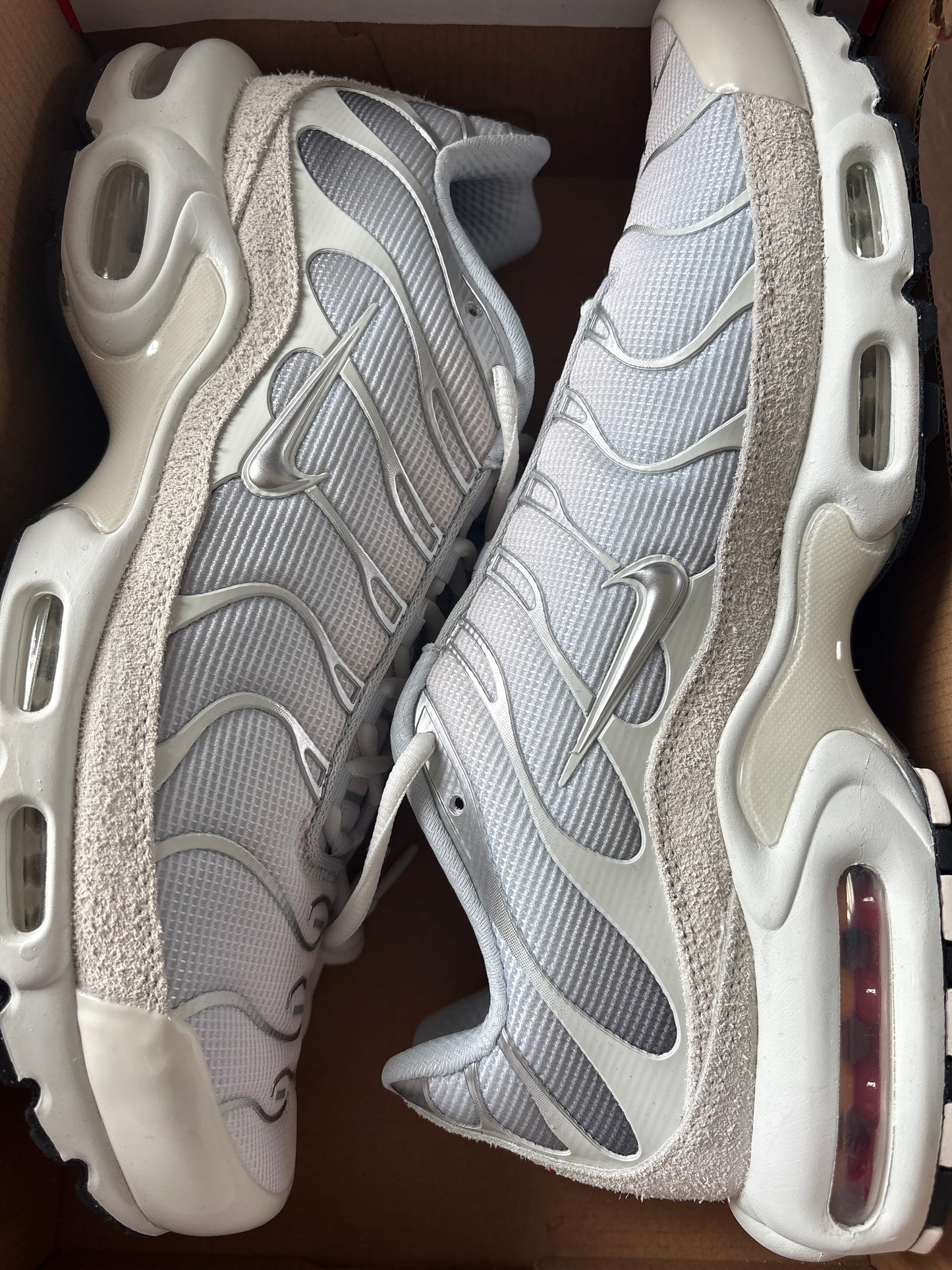 Nike Air Max Plus TN in hell/grau, Gr. 47