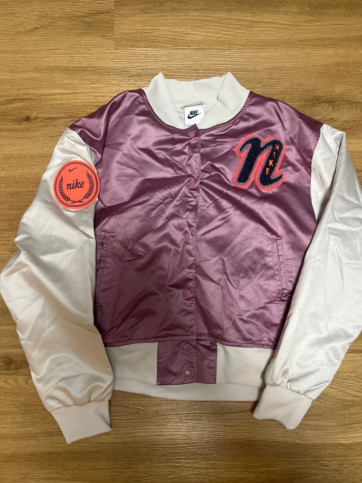 Nike Kinder Collegejacke, Größe wählbar in rosa/grau
