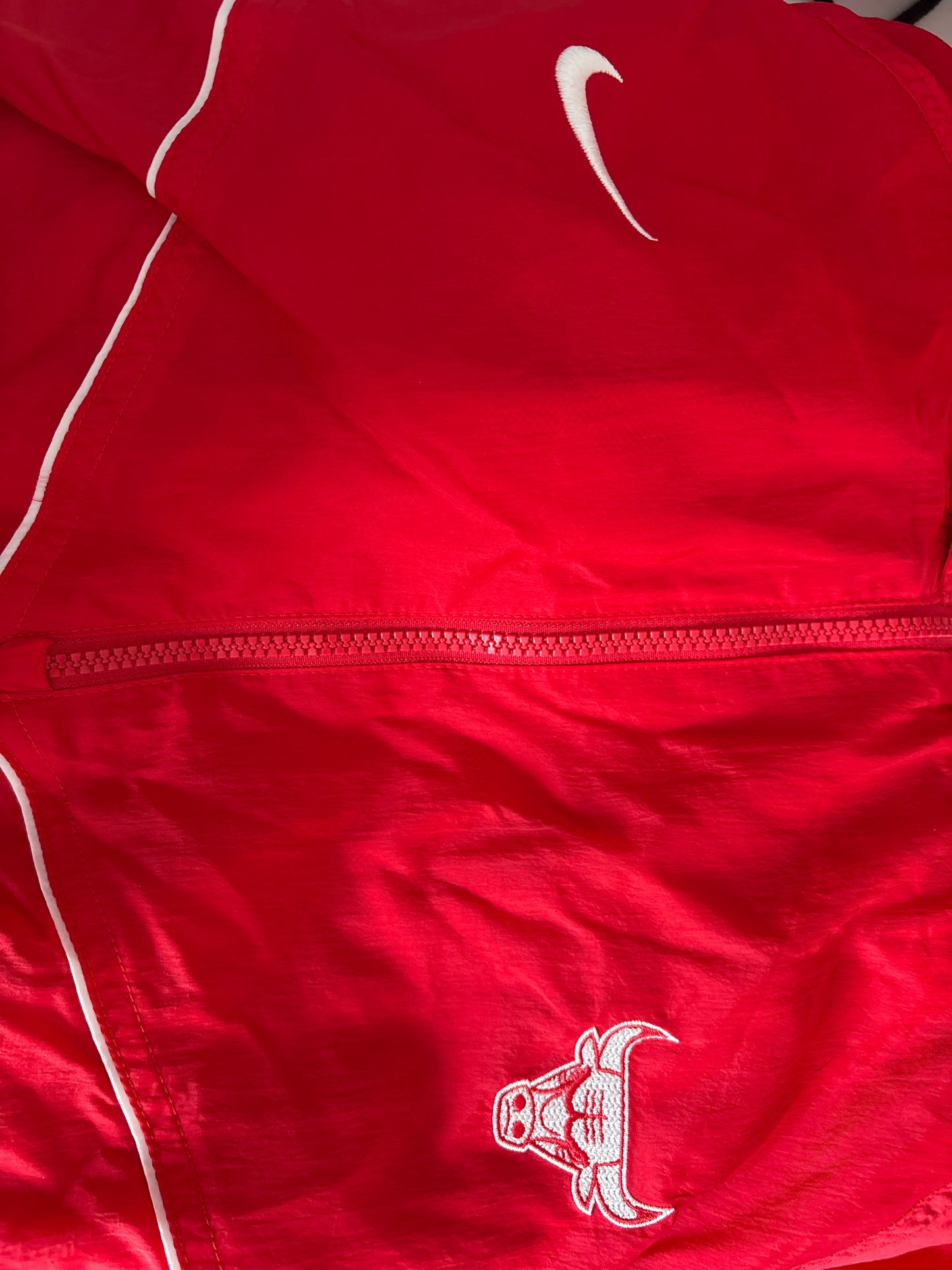 Nike NBA Zipper Chicago Bulls, Größe wählbar in rot