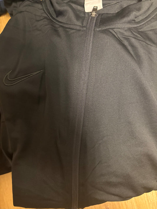 Nike Trainingsanzug, Größe wählbar in schwarz