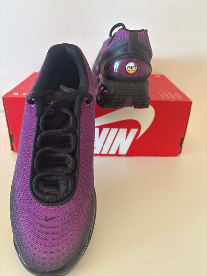 Nike Air Max DN in lila/schwarz, Gr. Wählbar