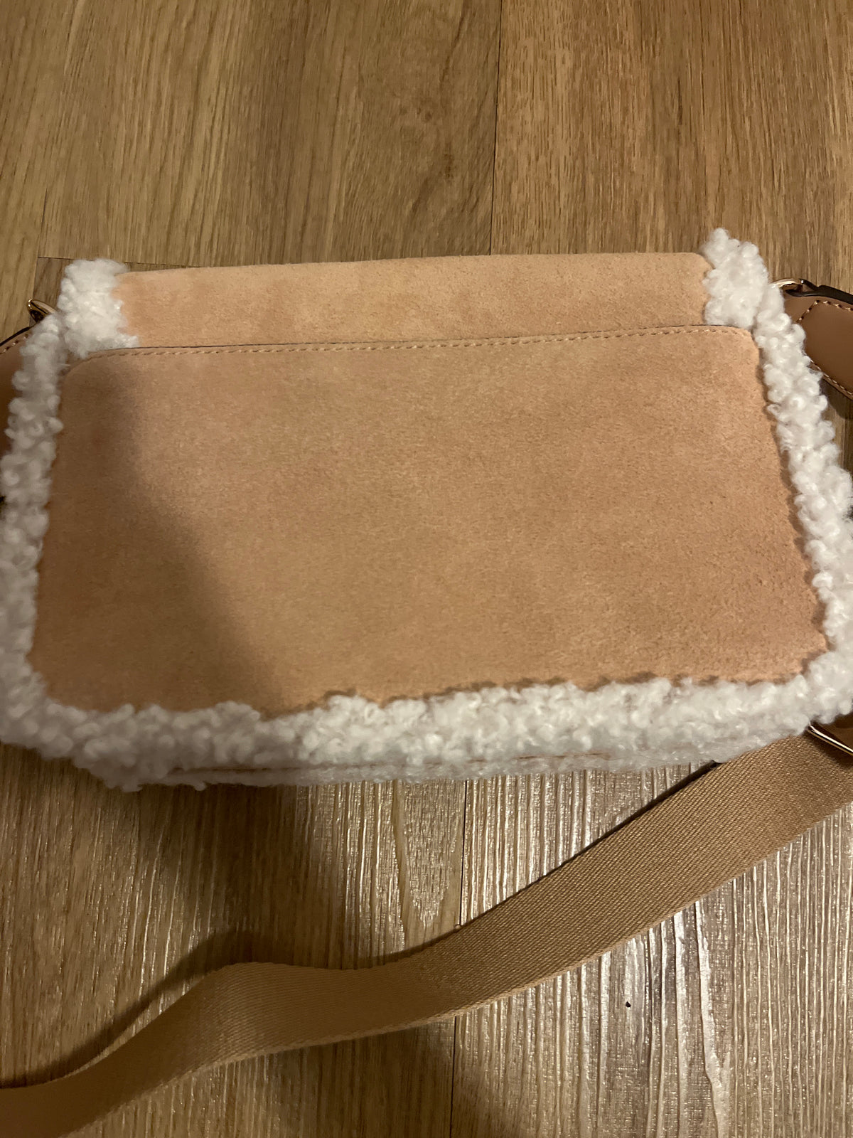 Michael Kors Bradshaw Umhängetasche beige Fell