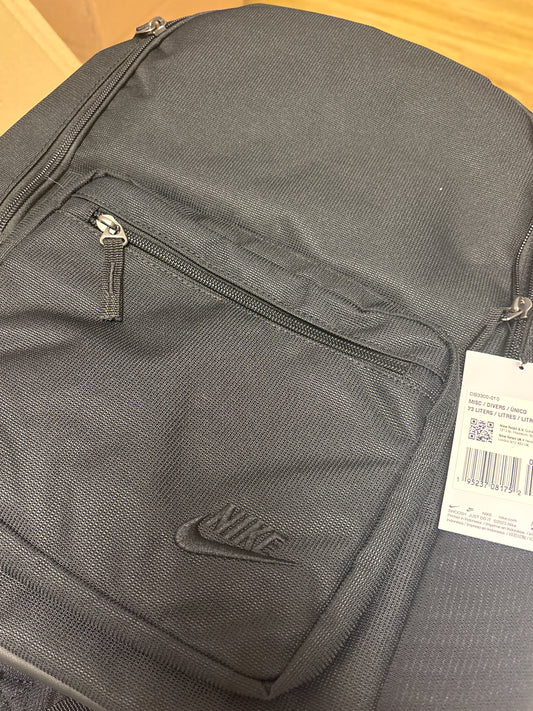 Nike Rucksack in schwarz
