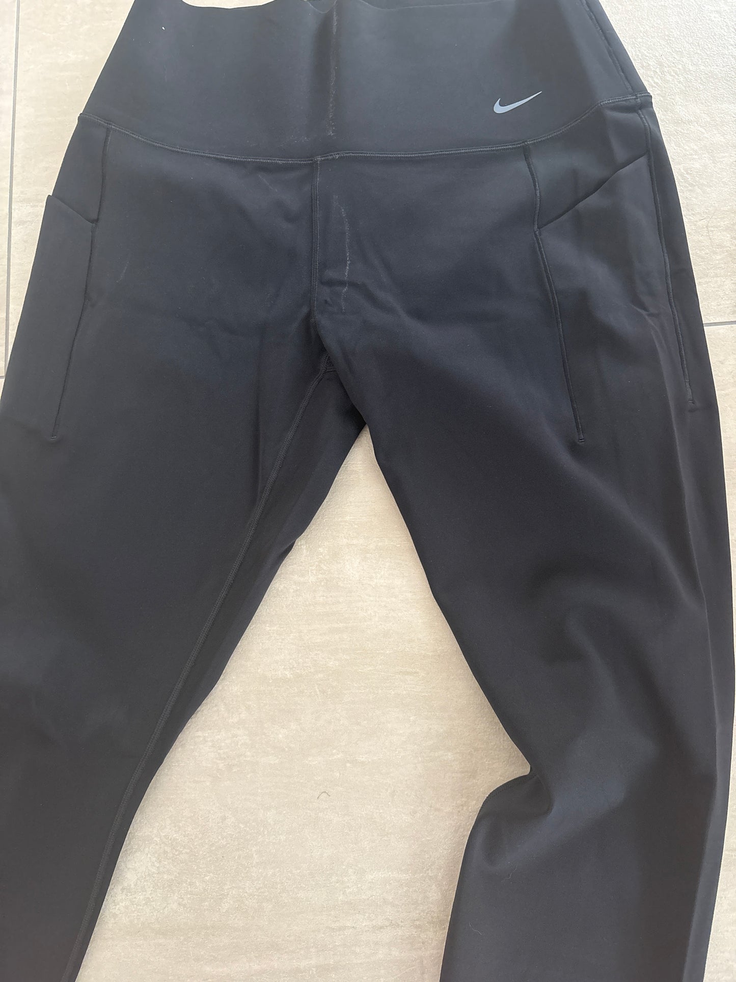 Nike Frauen Leggins in schwarz mit Tasche , Größe XL