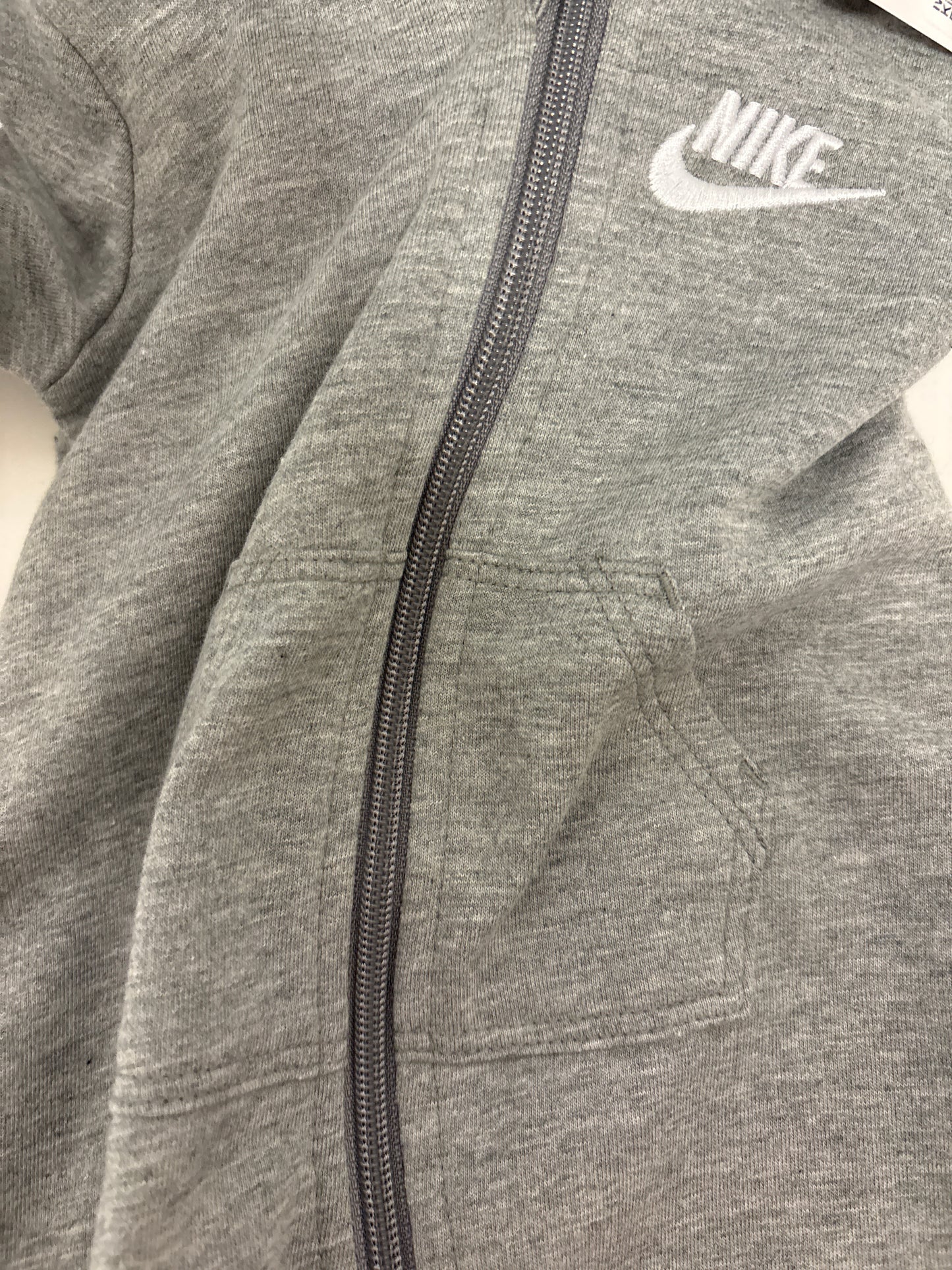 Nike Strampler, Größe wählbar in grau