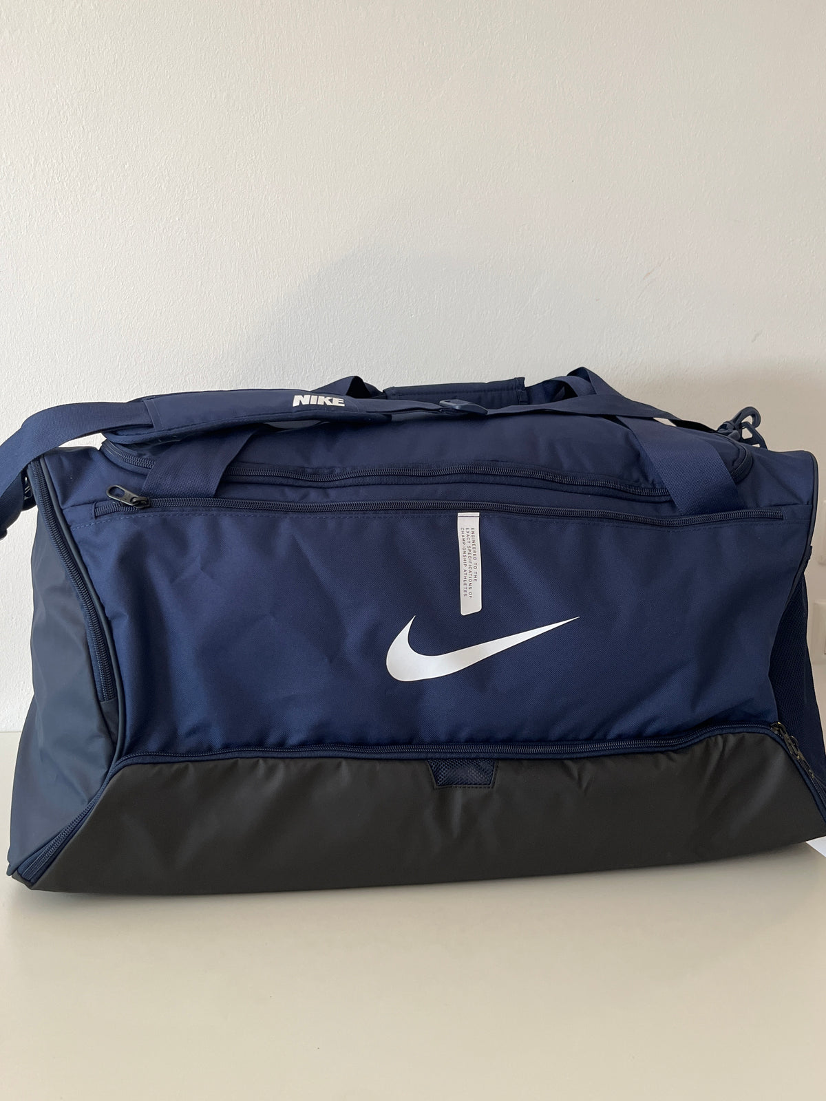 Nike Sporttasche in dunkelblau, 95 Liter