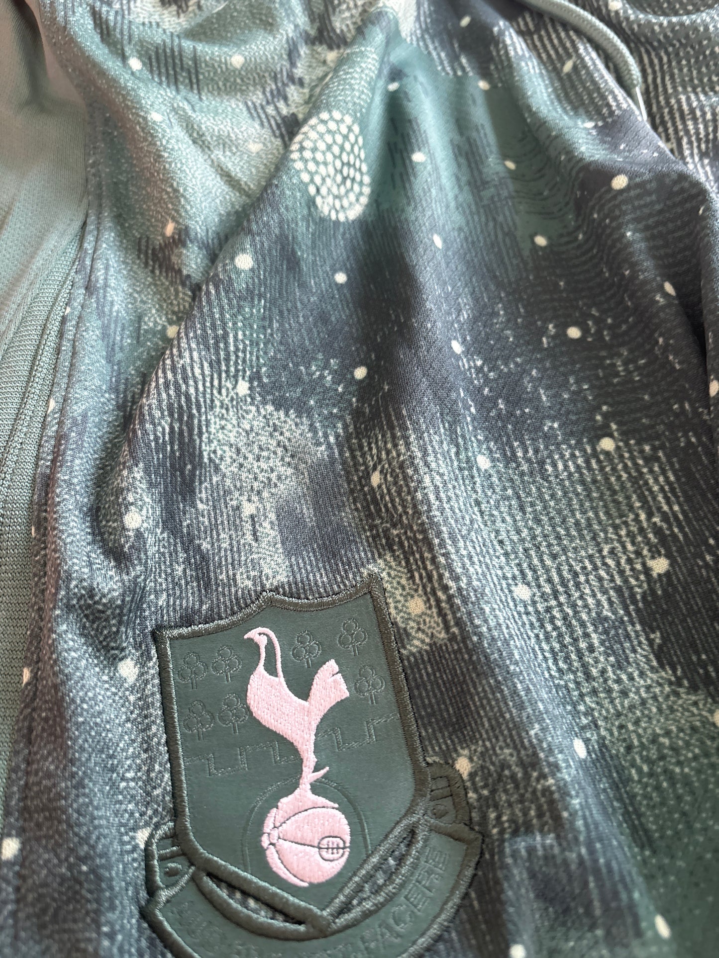 Nike Hose kurz von den Tottenham Hotspurs, Größe wählbar