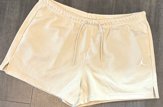 Nike kurze Jordan Hose, beige, Größe XL