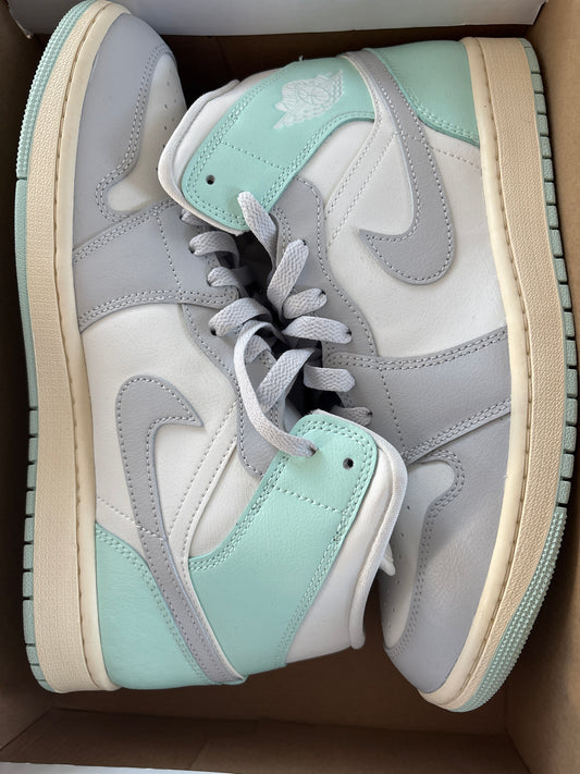 Nike Air Jordan 1 Mid in grau/türkis/weiss, Größe 42,5
