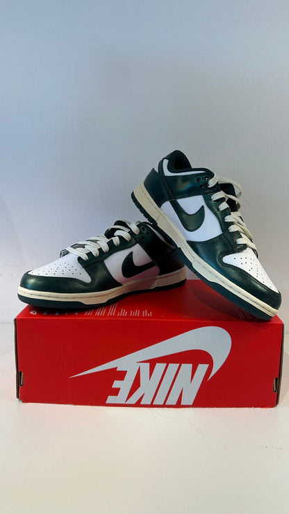 Nike Dunk low weiss/grün schimmernd , Größe 42
