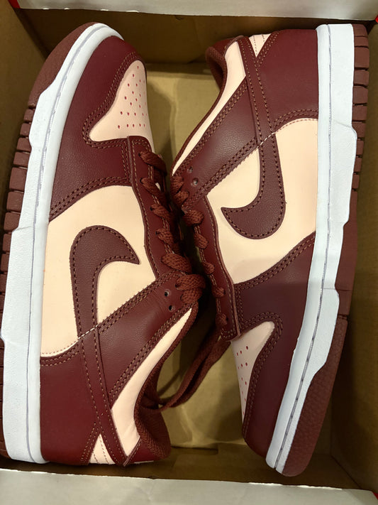Nike Dunk low weinrot/lachs, Größe 37,5