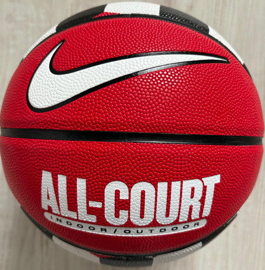 Nike Basketball in schwarz/rot/weiss