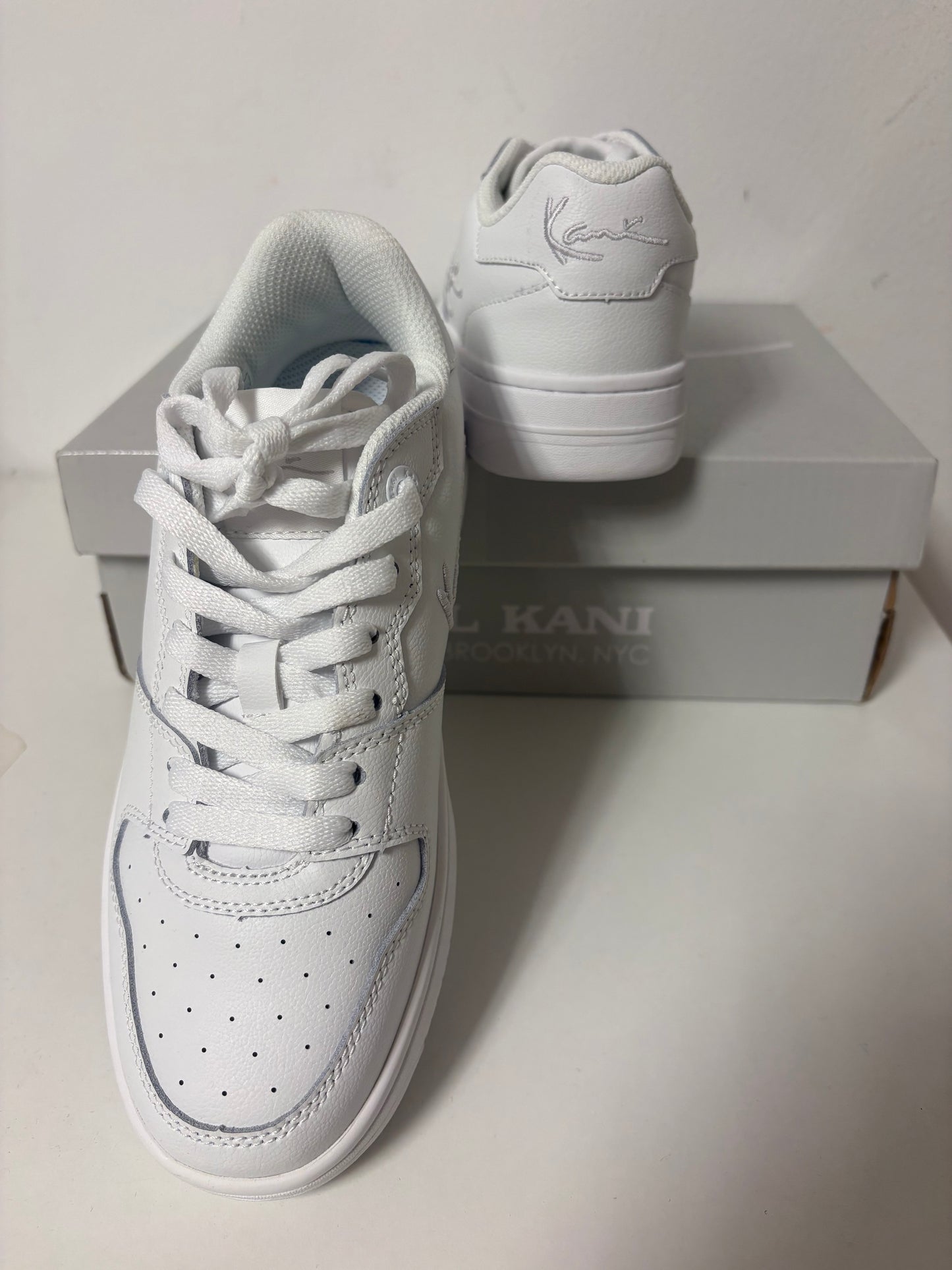 Karl Kani Sneaker in weiss/grau, Größe 38