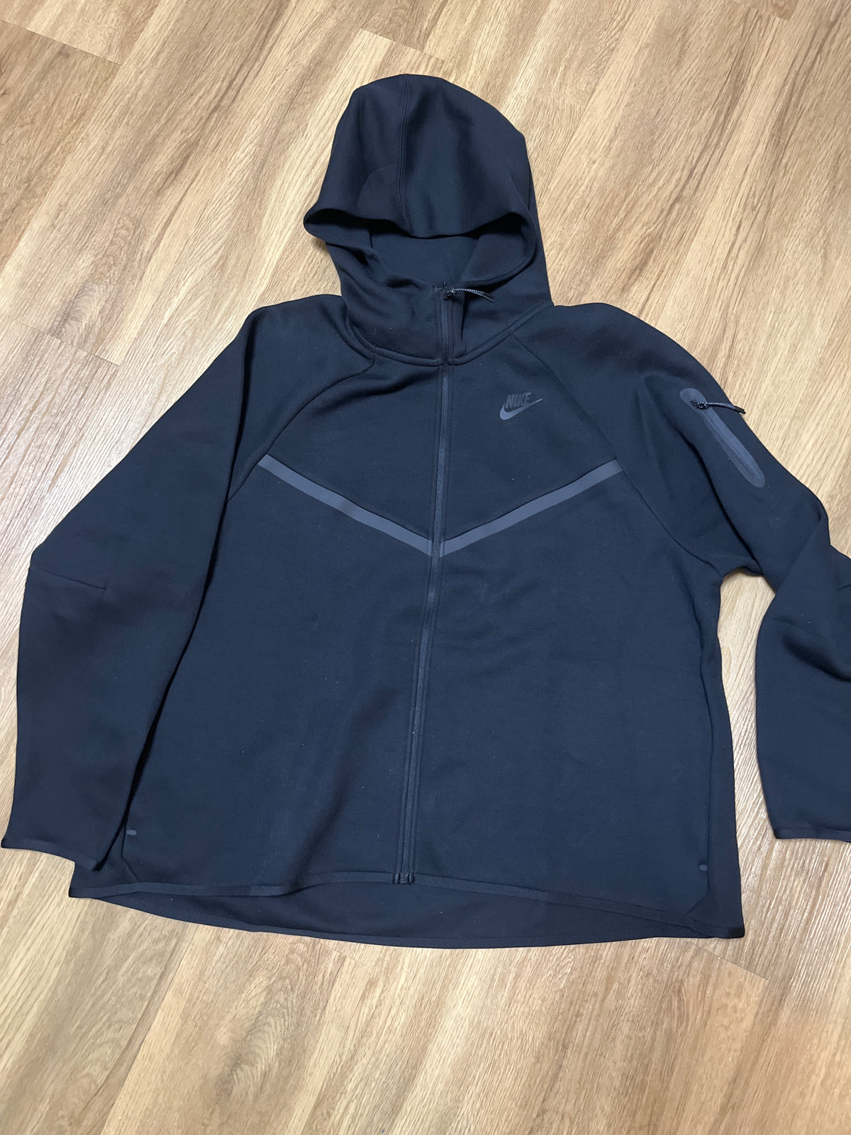 Nike Techjacke Damen, schwarz, Größe wählbar