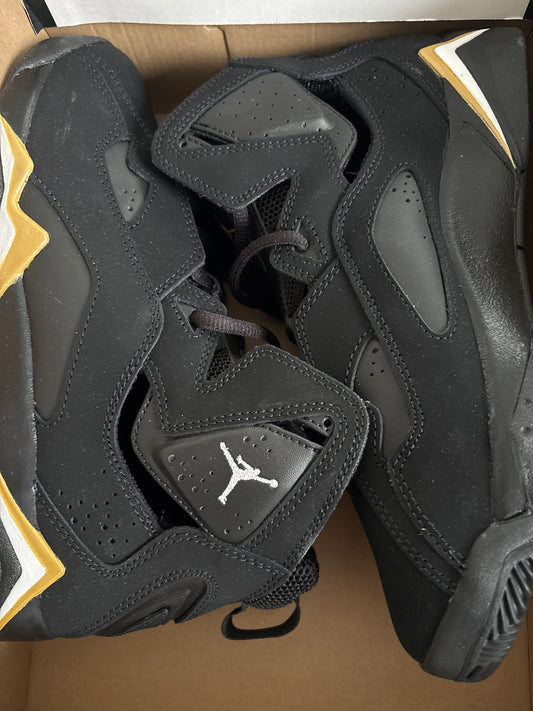 Nike Jordan True Flight, in schwarz/weiss/gold, Größe 38,5