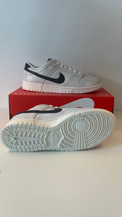 Nike Dunk low grau/schwarz/glänzed, Größe wählbar