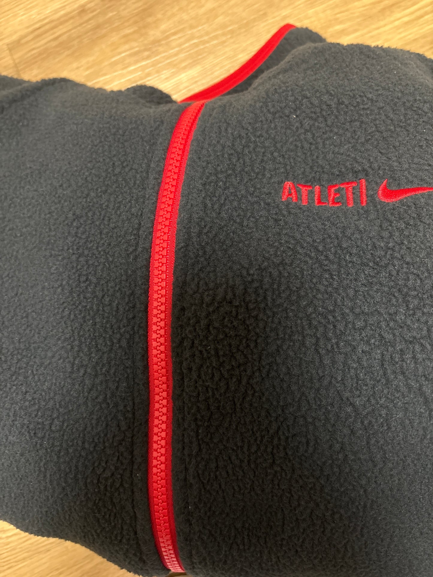 Nike Fleece Jacke , Größe S, schwarz/rot, Atleti
