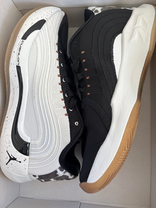 Nike Jordan Luka 4 gone, weiss/schwarz, Größe 42