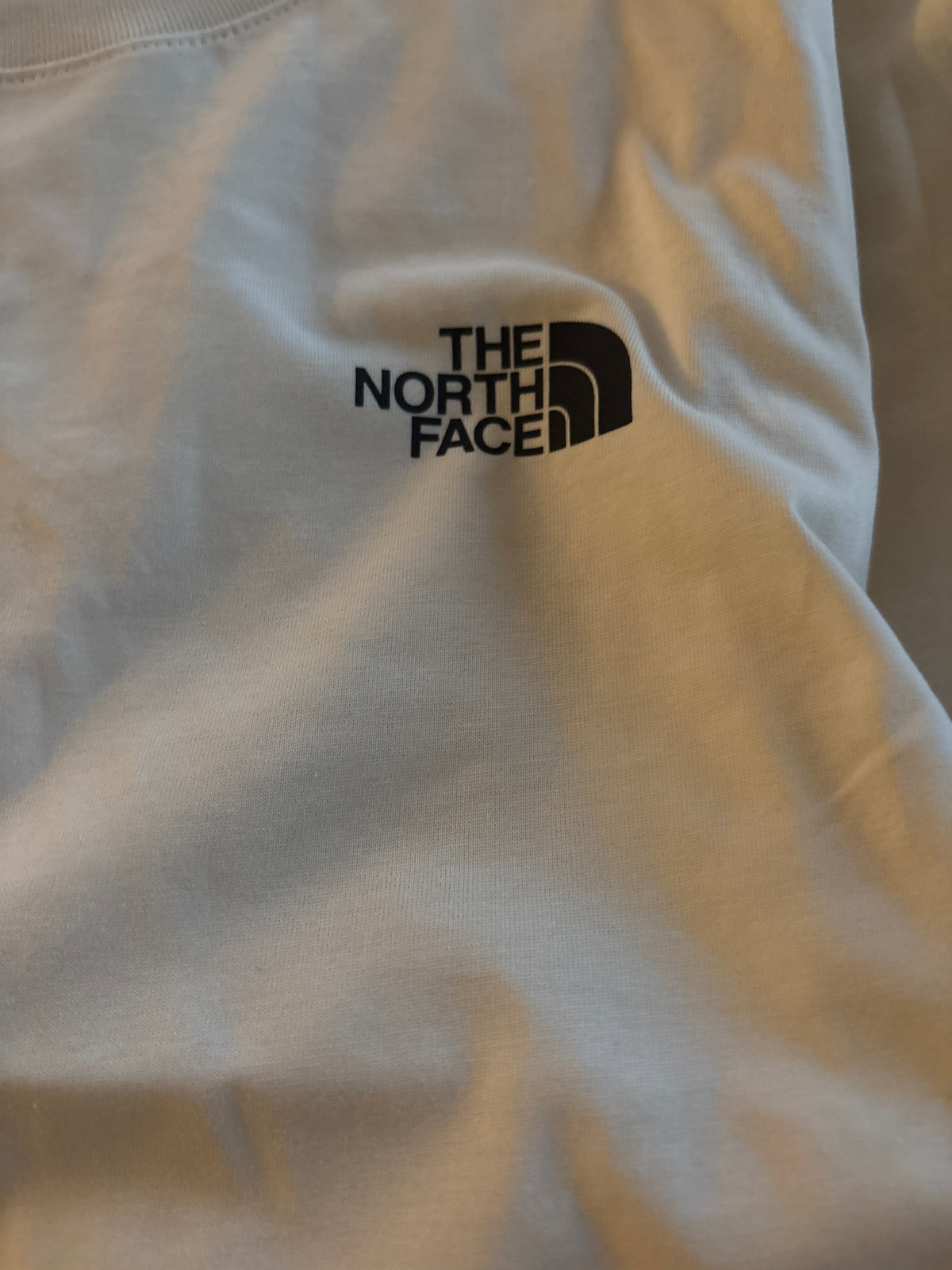 The North Face Herren Shirt in weiss/schwarz, Größe wählbar