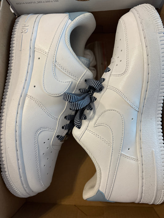 Nike Air Force 1 weiss/hellblau in Größe wählbar