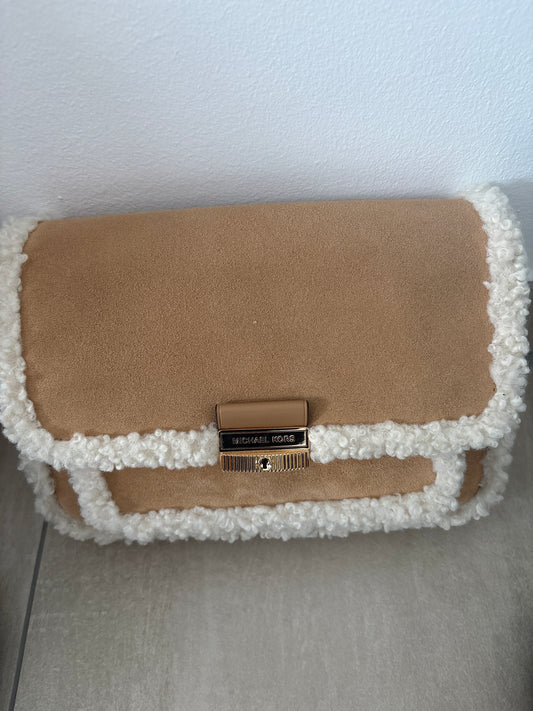 Michael Kors Bradshaw Umhängetasche beige Fell