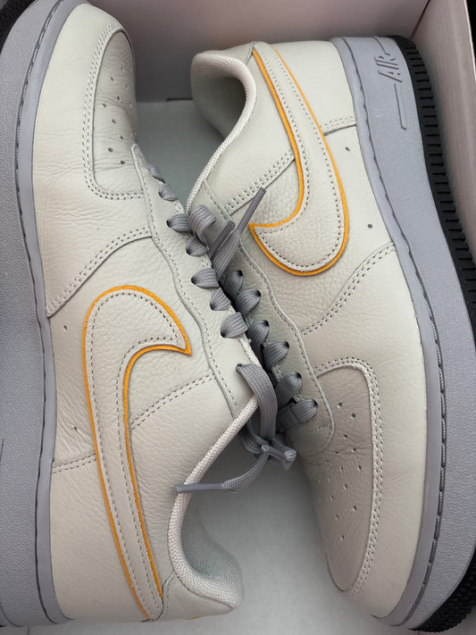 Nike Air Force 1 Gr. 43 Grautöne/orange