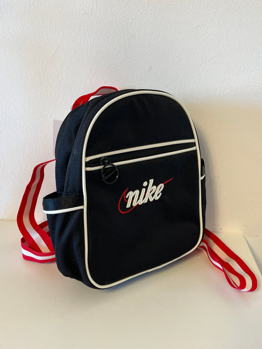 Nike Rucksack Kinder, schwarz/rot/weiß