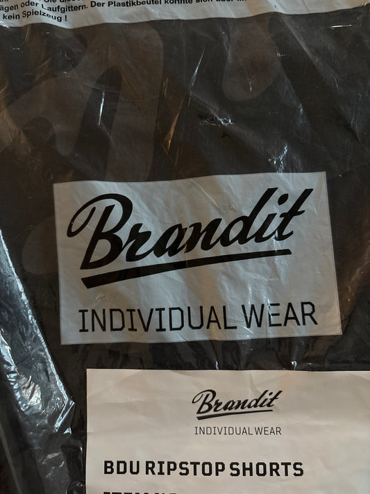 Brandit Hose kurz, Größe XXXL, dark camo
